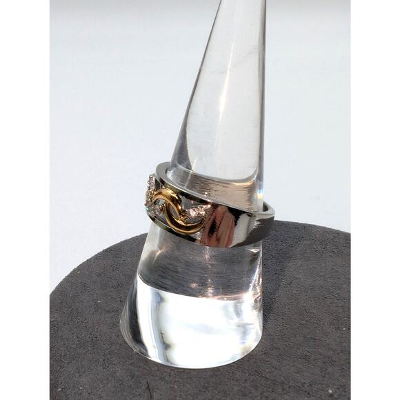 925 Sterling Two Tone Wavy CZ Ring Size 7.5 - Picture 2 of 5